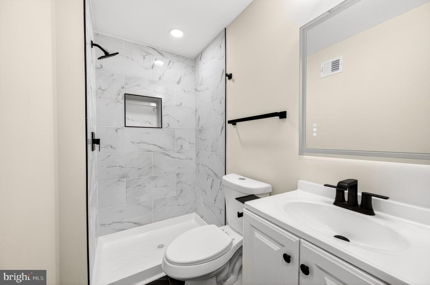 1151 Cleveland Street photo 25