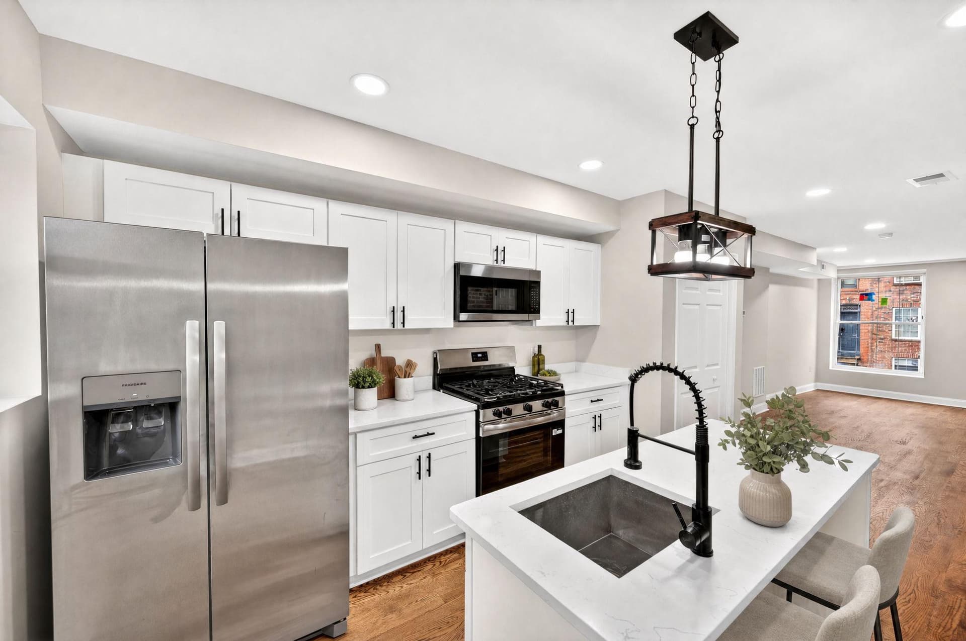 1151 Cleveland Street photo 4