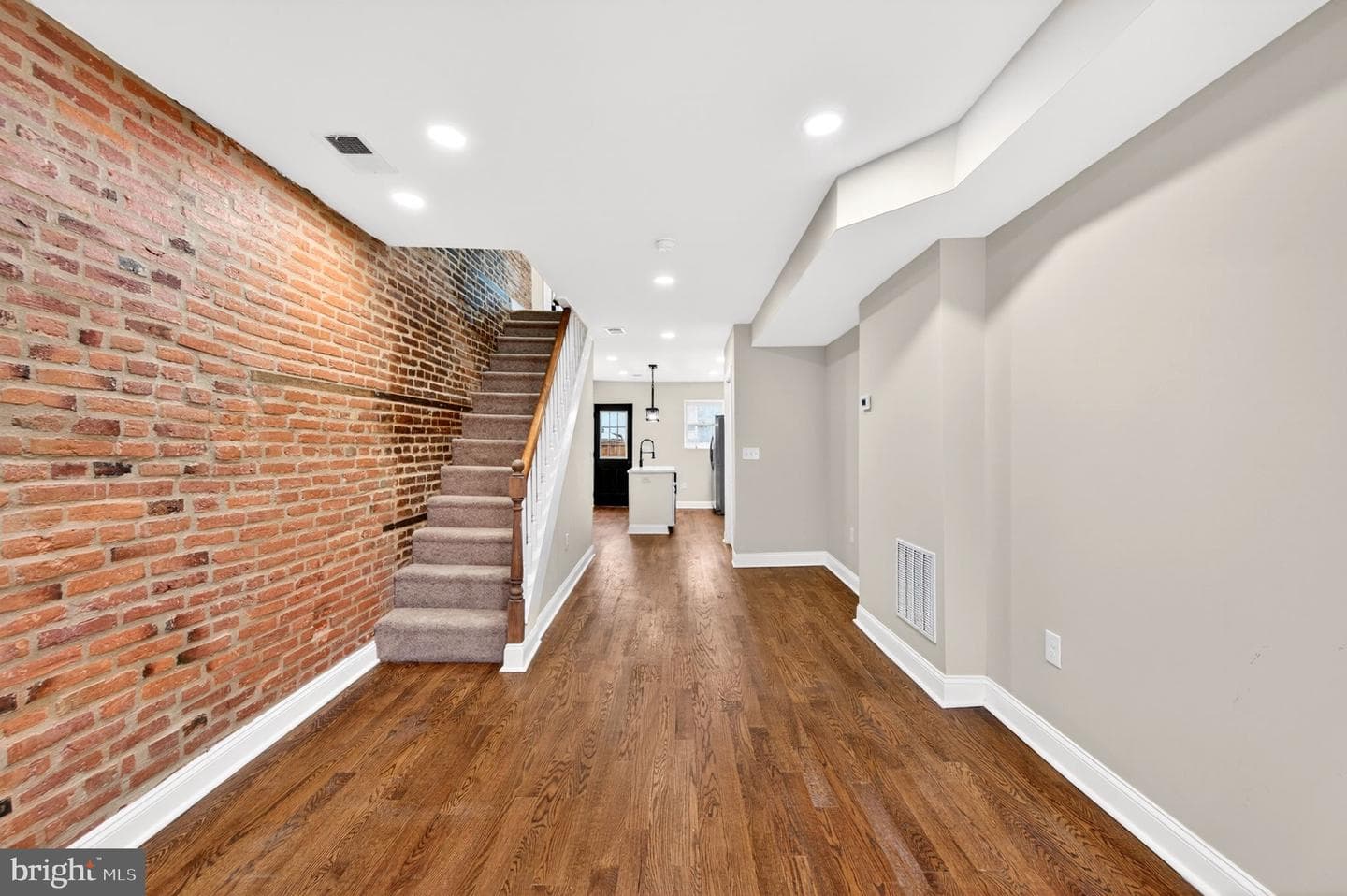 1151 Cleveland Street photo 6