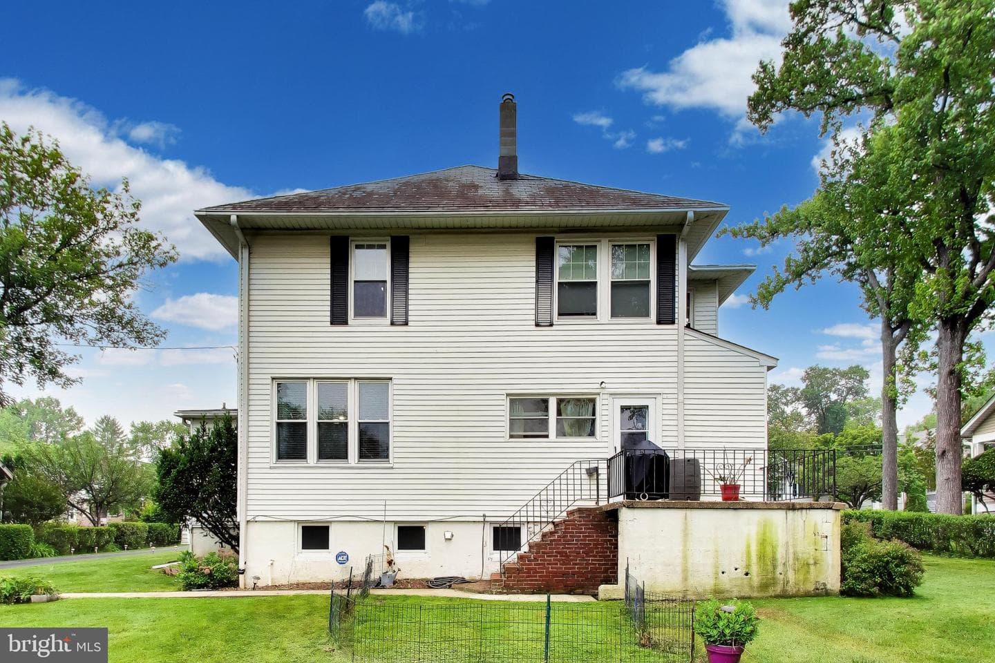 2808 Berwick Avenue photo 46