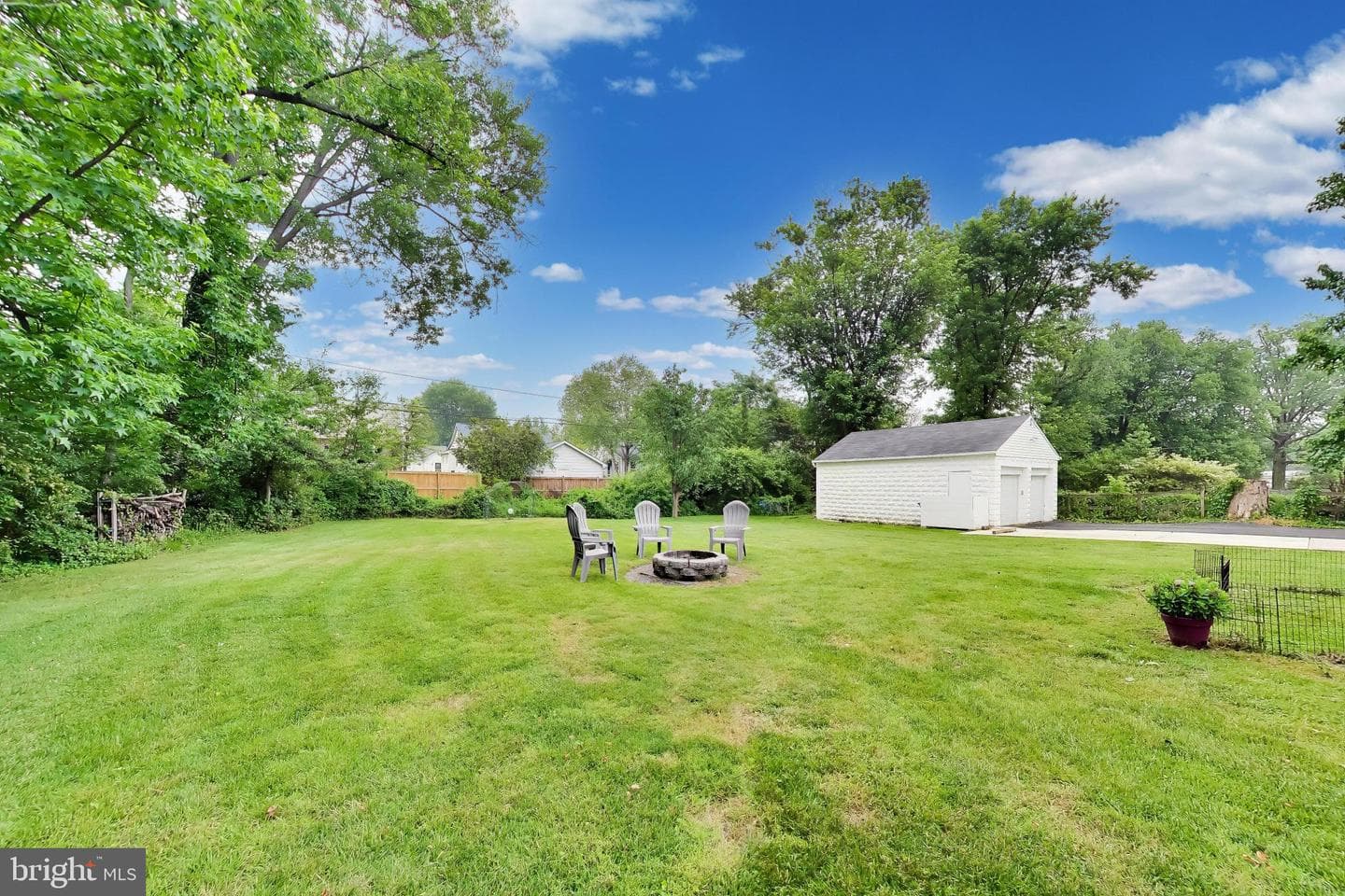 2808 Berwick Avenue photo 48