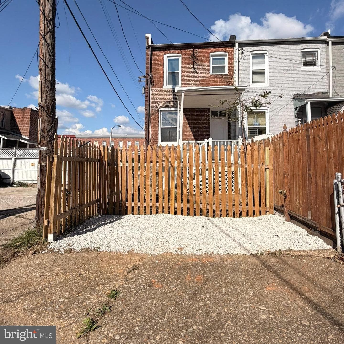 2631 W Cold Spring Lane photo 18