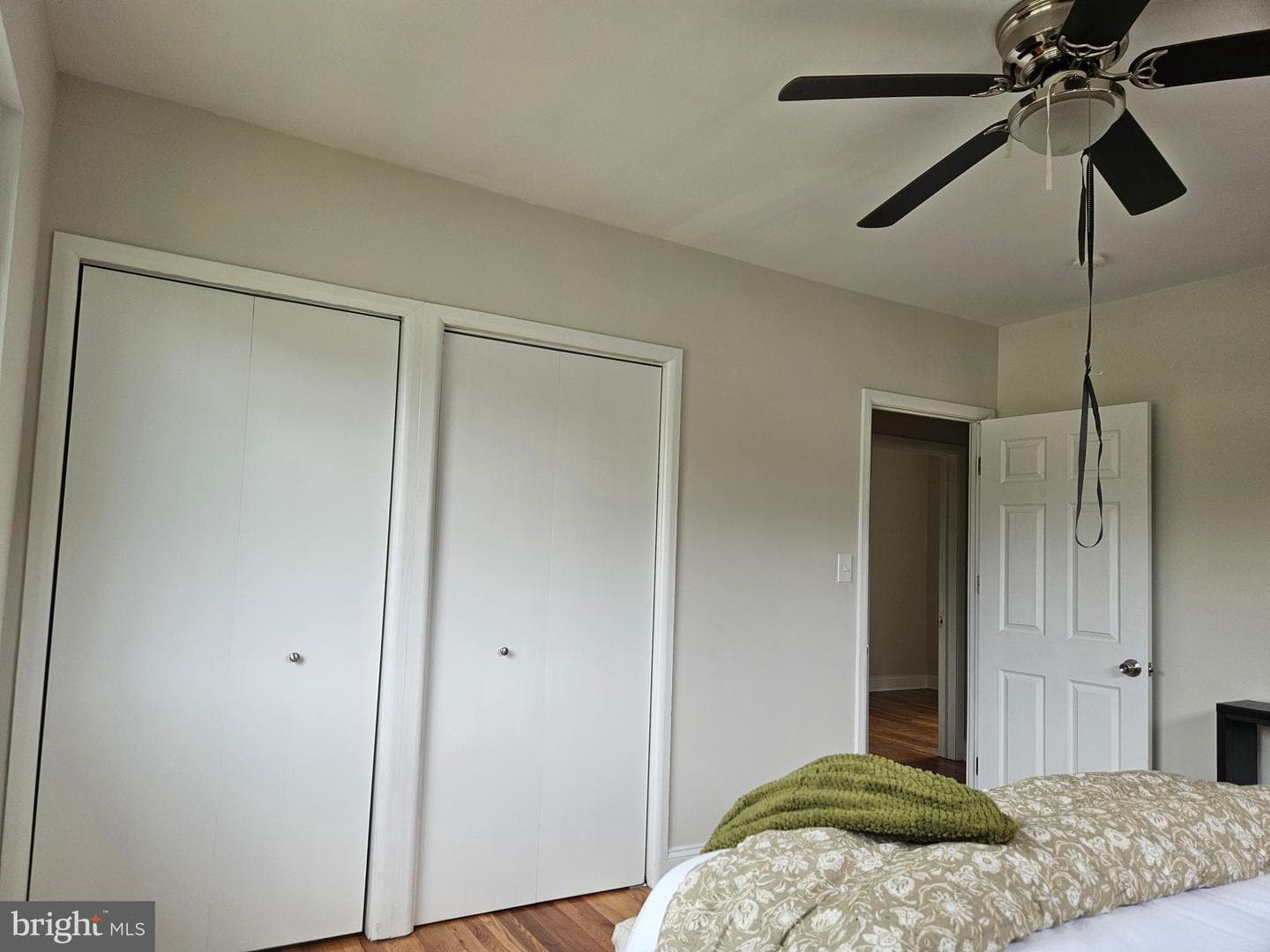 5617 Biddison Avenue photo 34