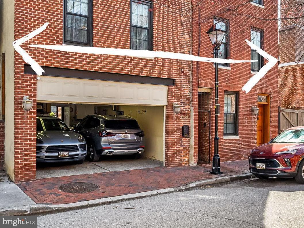 1807 Lancaster Street photo 5