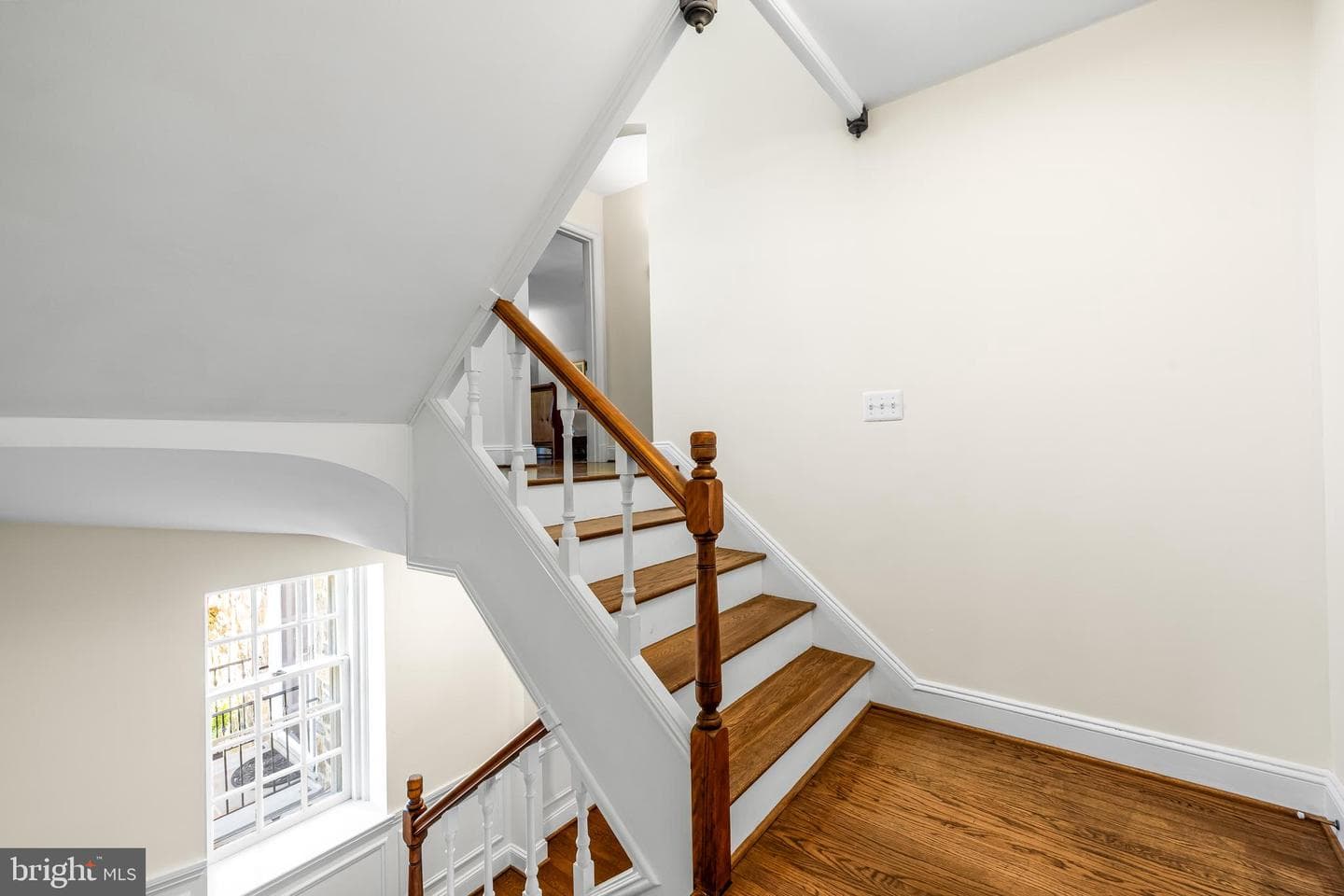 5310 Saint Albans Way photo 27