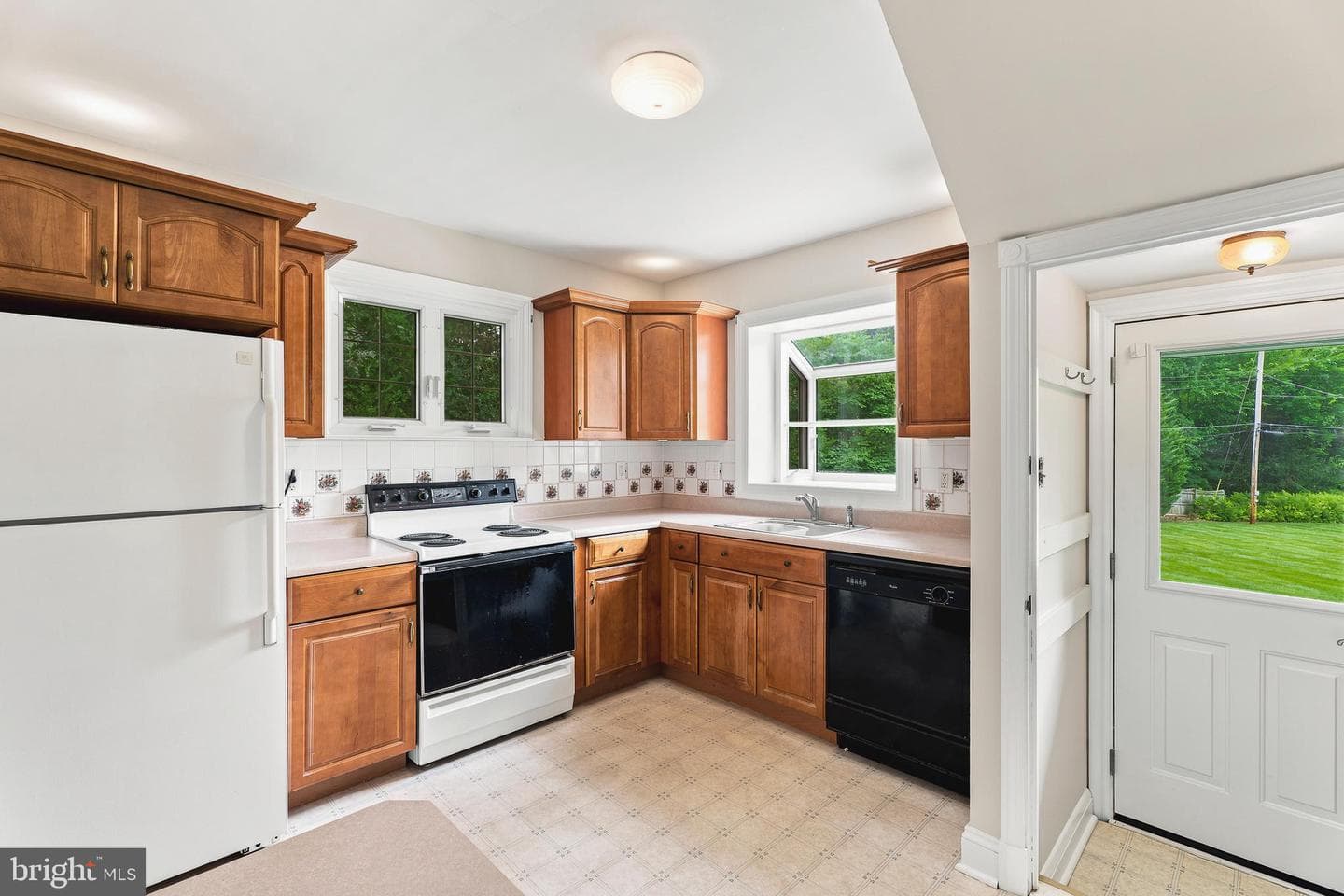103 Cedarcroft Road photo 15