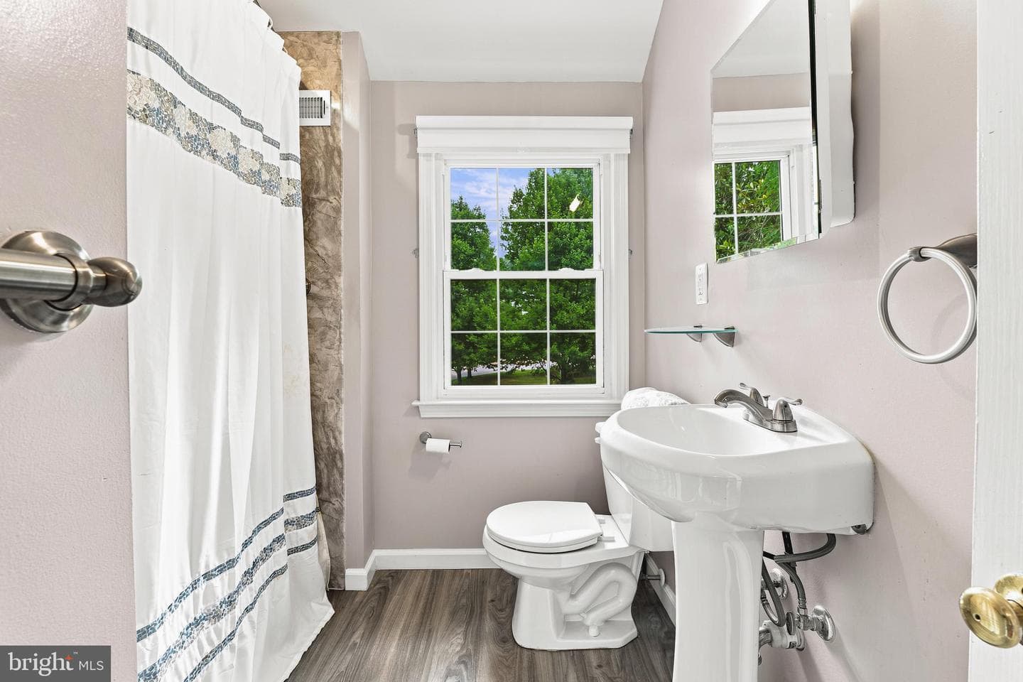 103 Cedarcroft Road photo 26