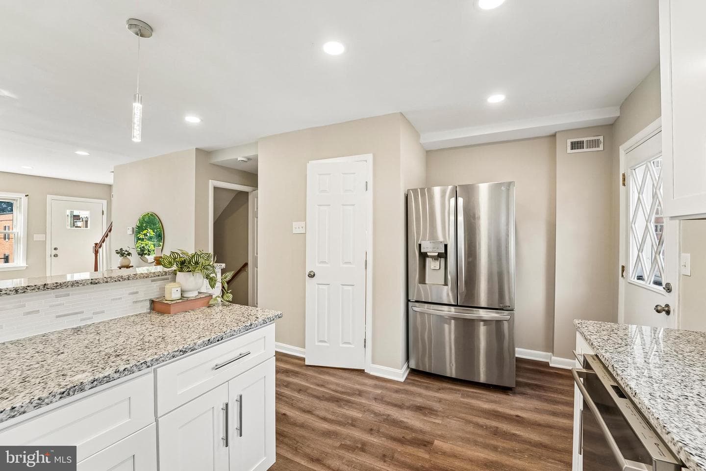 1108 W 43rd Street photo 16