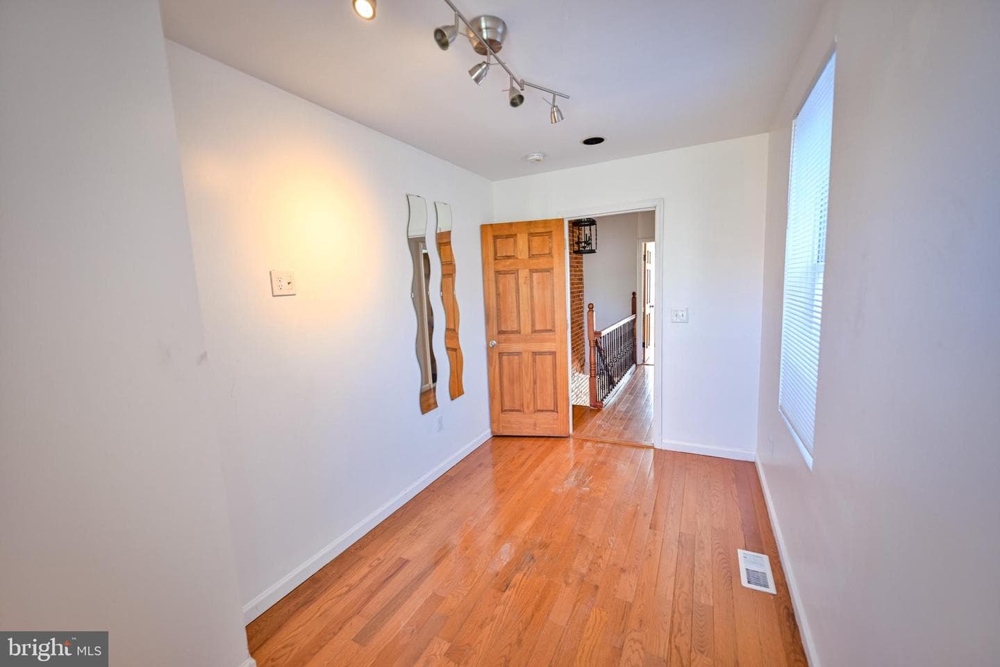 422 N Collington Avenue photo 12