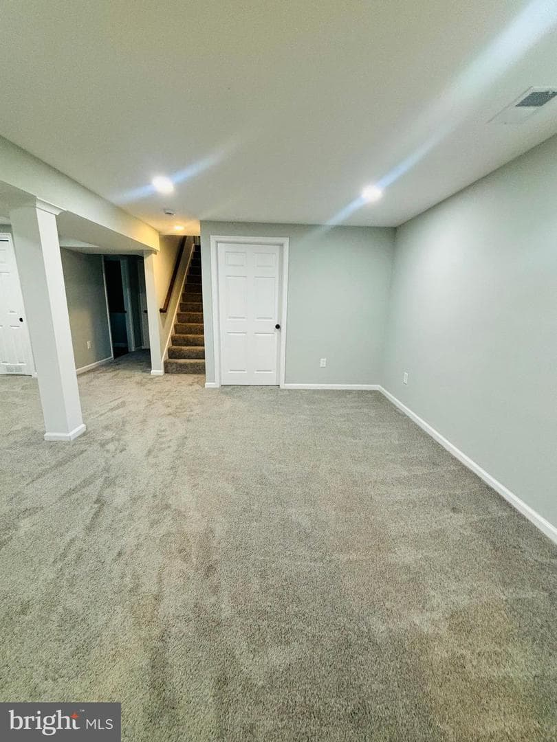 5704 Adleigh Avenue photo 37
