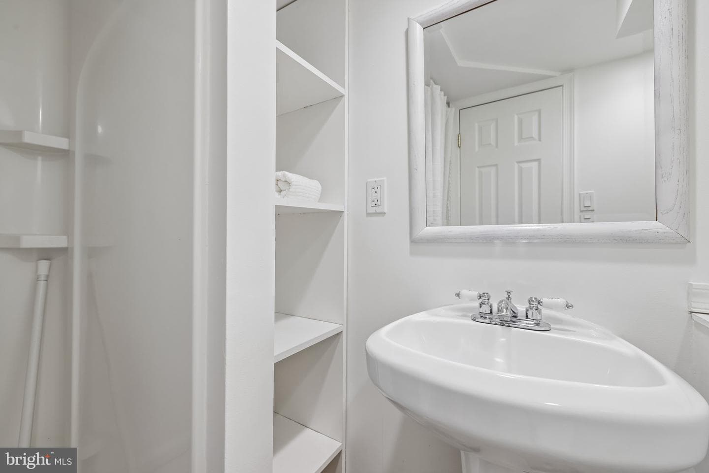 1232 Riverside Avenue photo 27