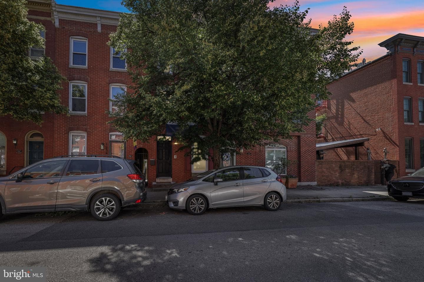1232 Riverside Avenue photo 56