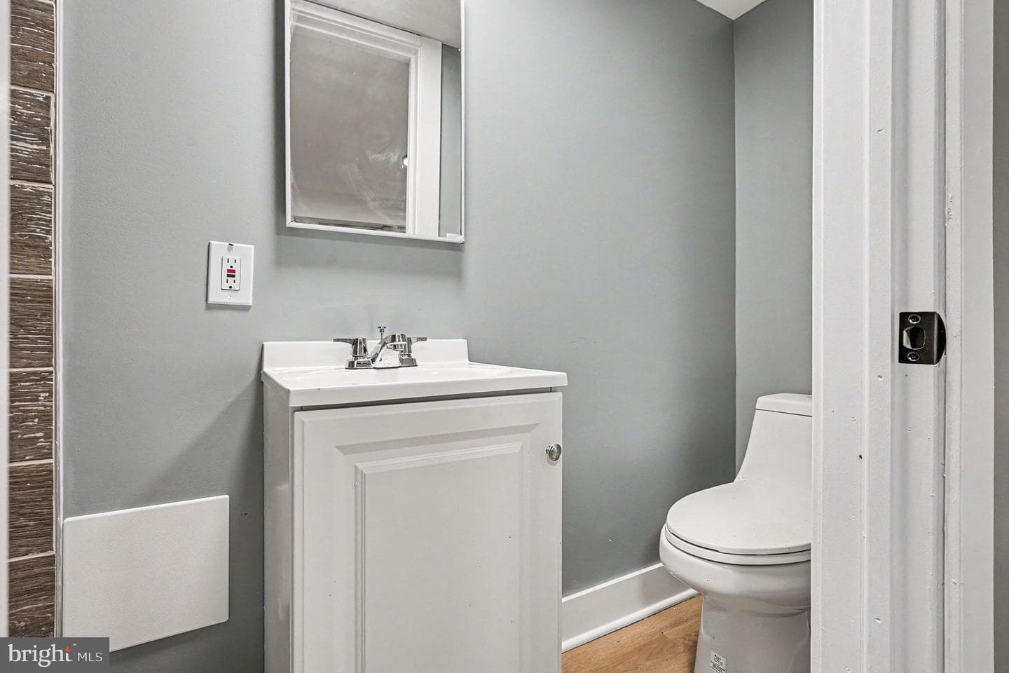 4207 Mary Avenue photo 36