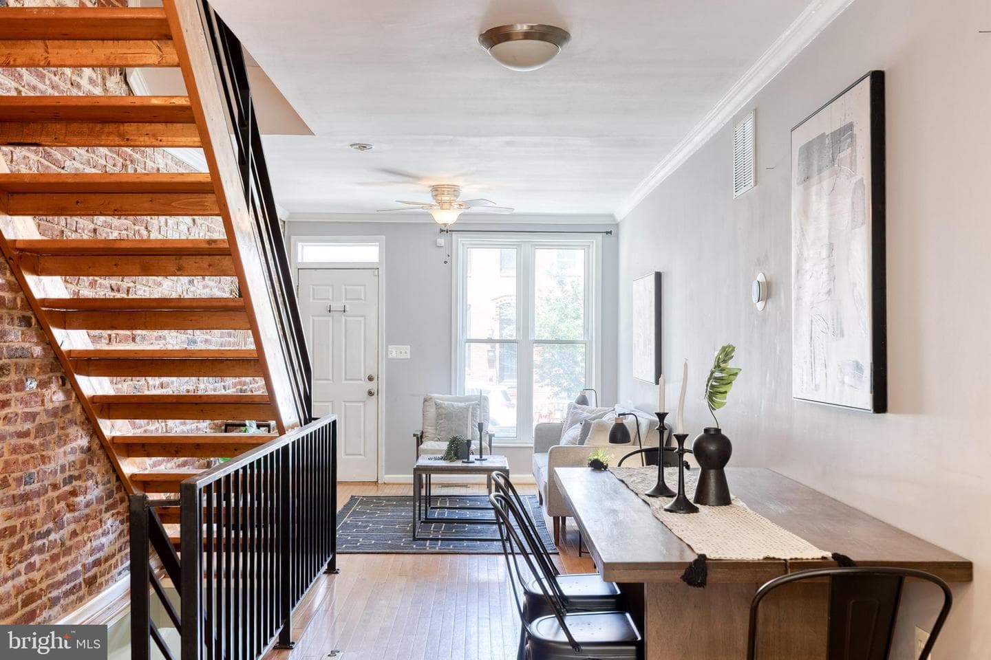 1309 Andre Street photo 10