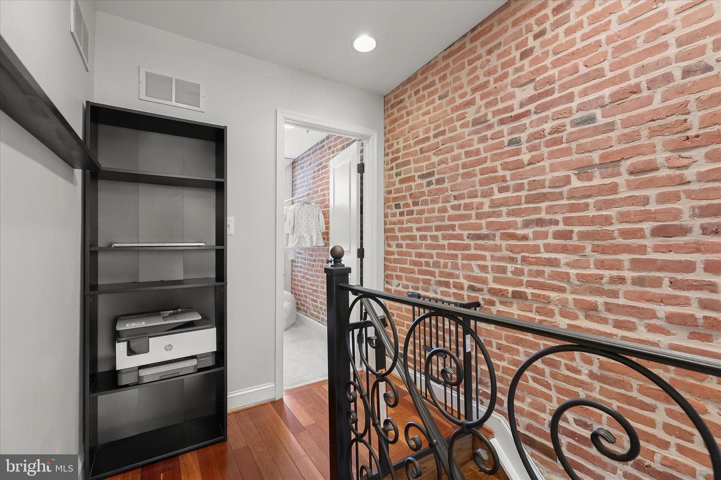 1824 S Charles Street photo 27