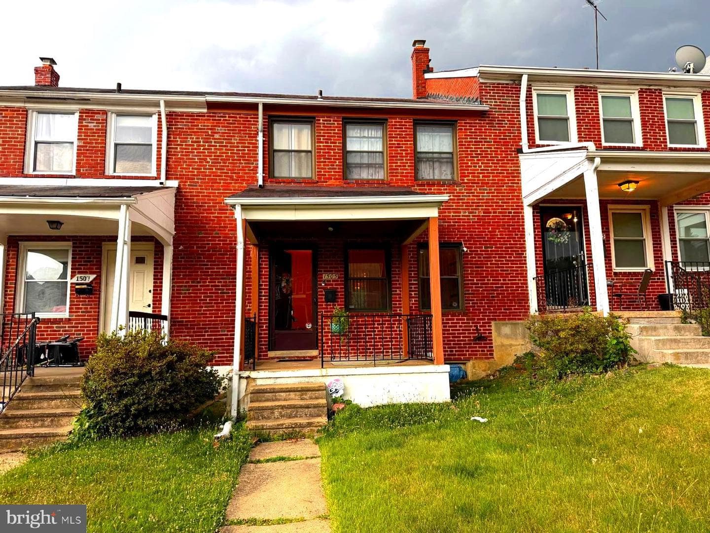 1505 Ramblewood Road photo 1