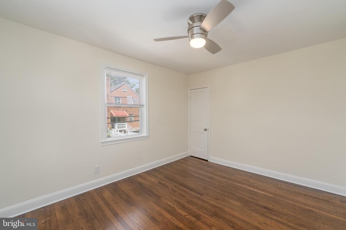 3255 Yosemite Avenue photo 24