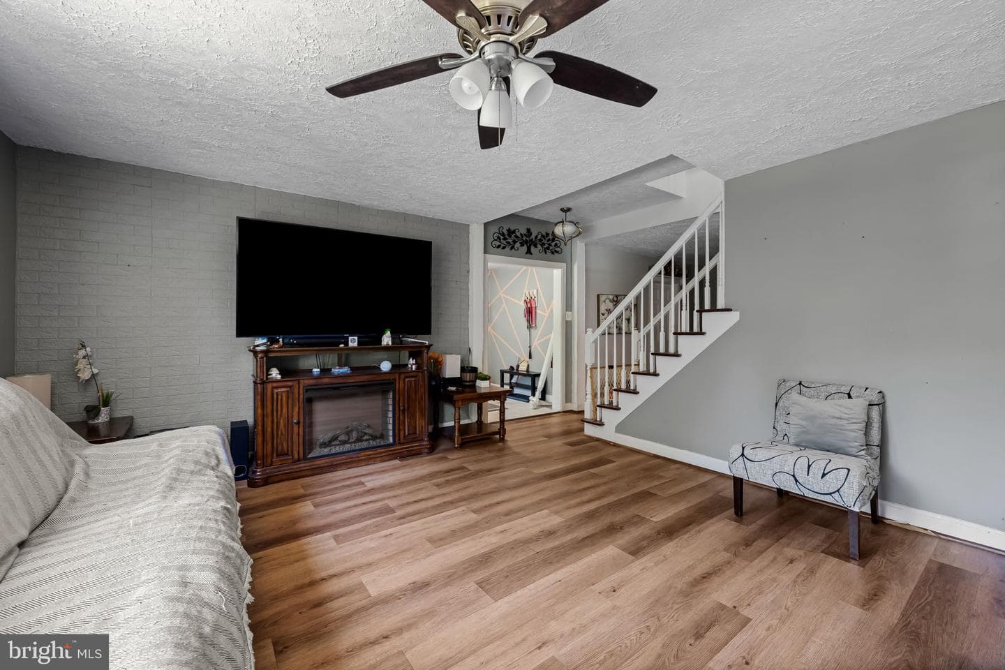 3200 Glendale Avenue photo 6