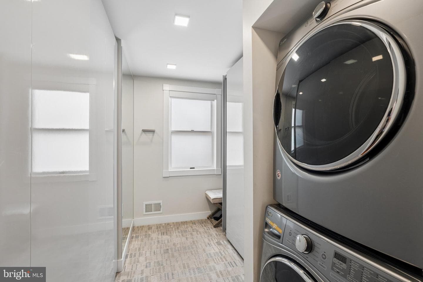124 W Montgomery Street photo 40