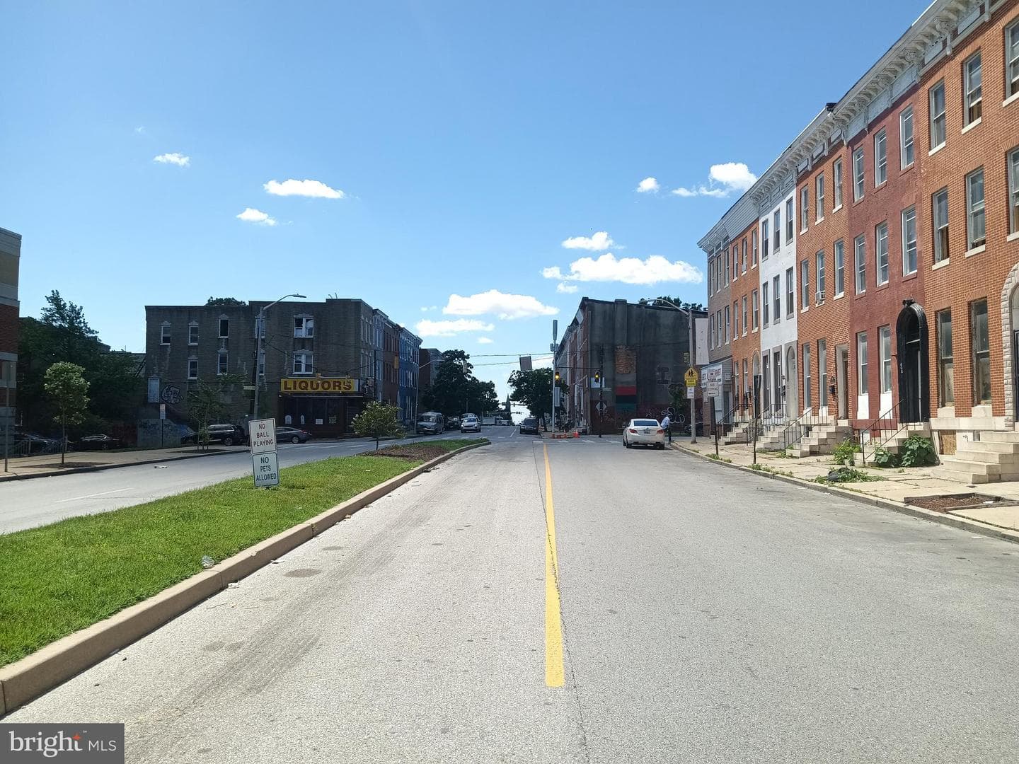 618 N Fulton Avenue photo 4