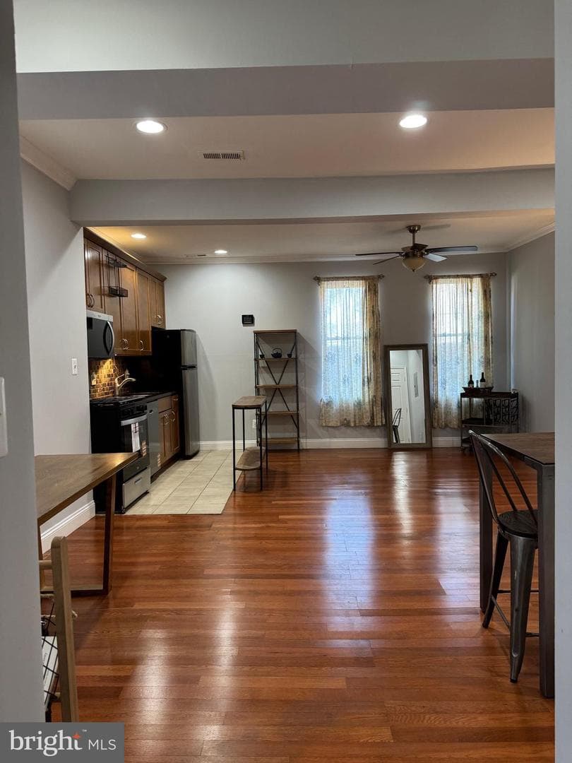 2204 Park Avenue #102 photo 9