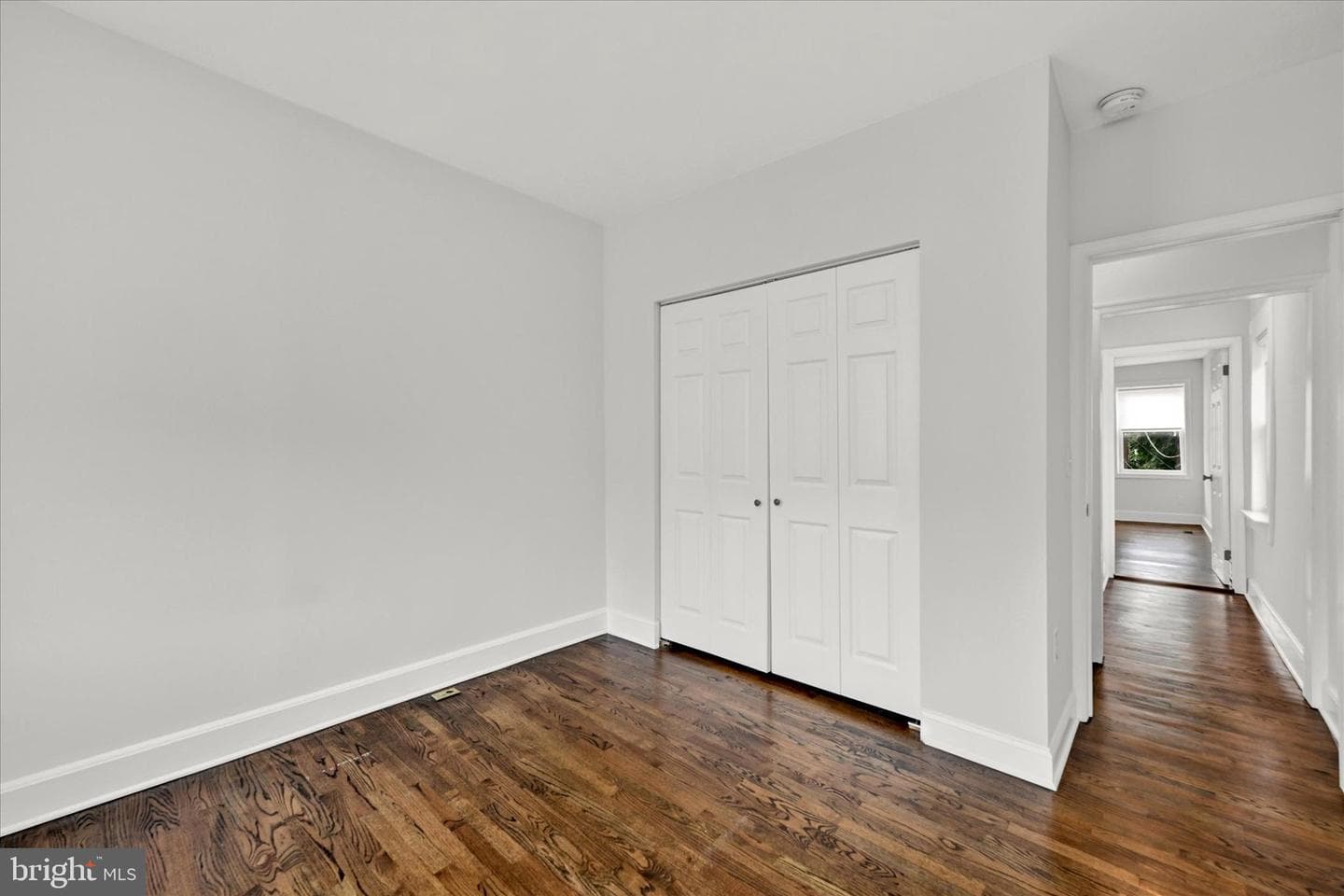 2 W Barney Street photo 16