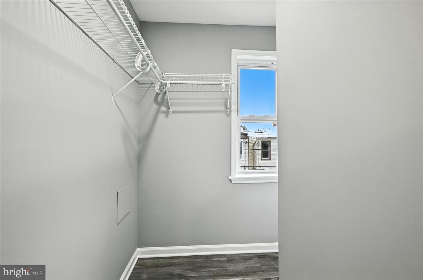 1118 Weldon Avenue photo 24