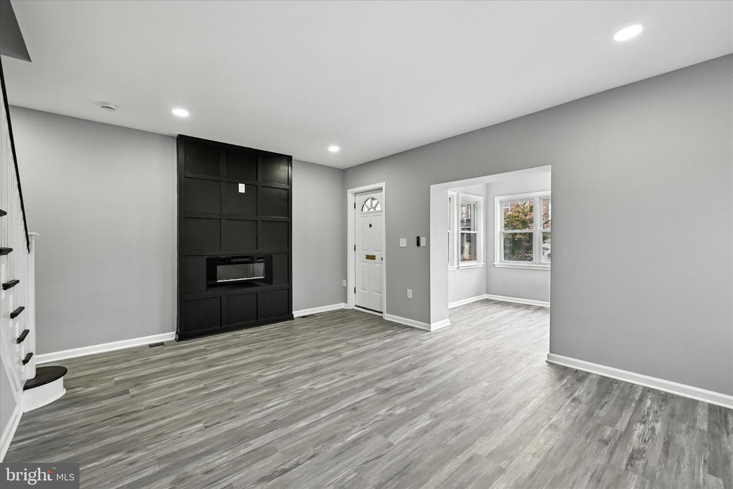 1118 Weldon Avenue photo 7