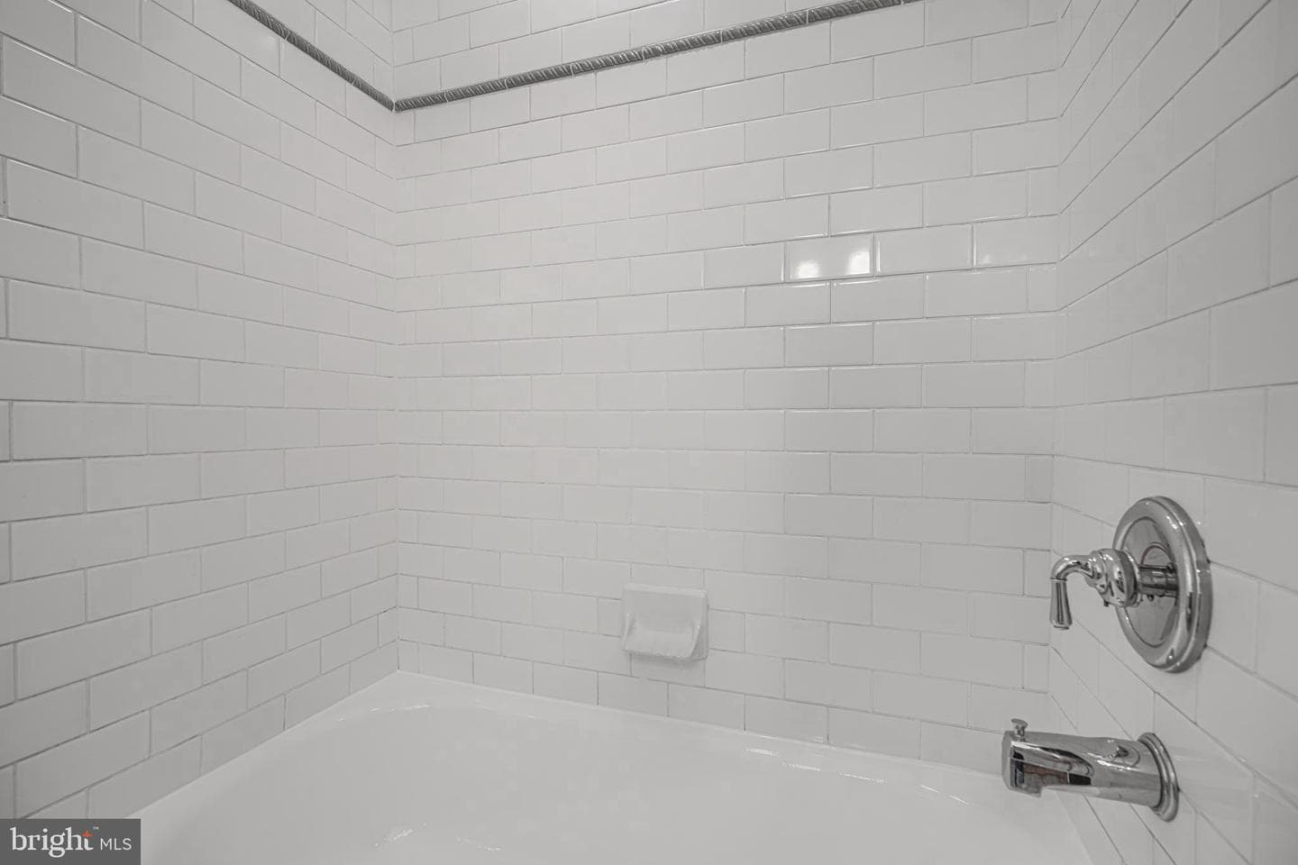 522 S Curley Street photo 29