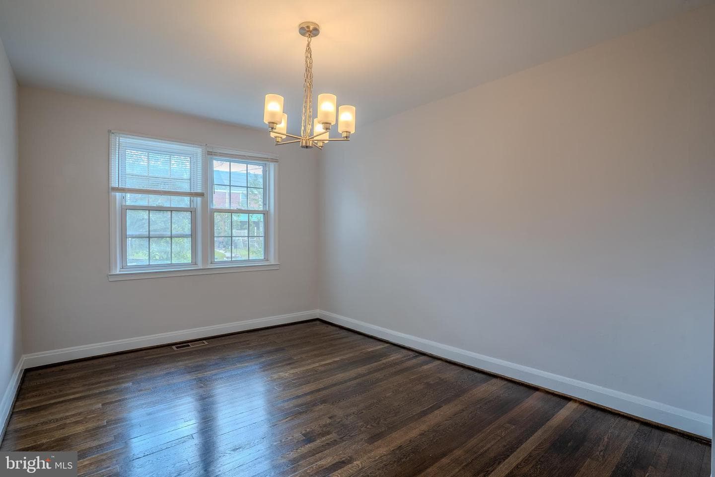 5810 Falkirk Road photo 5