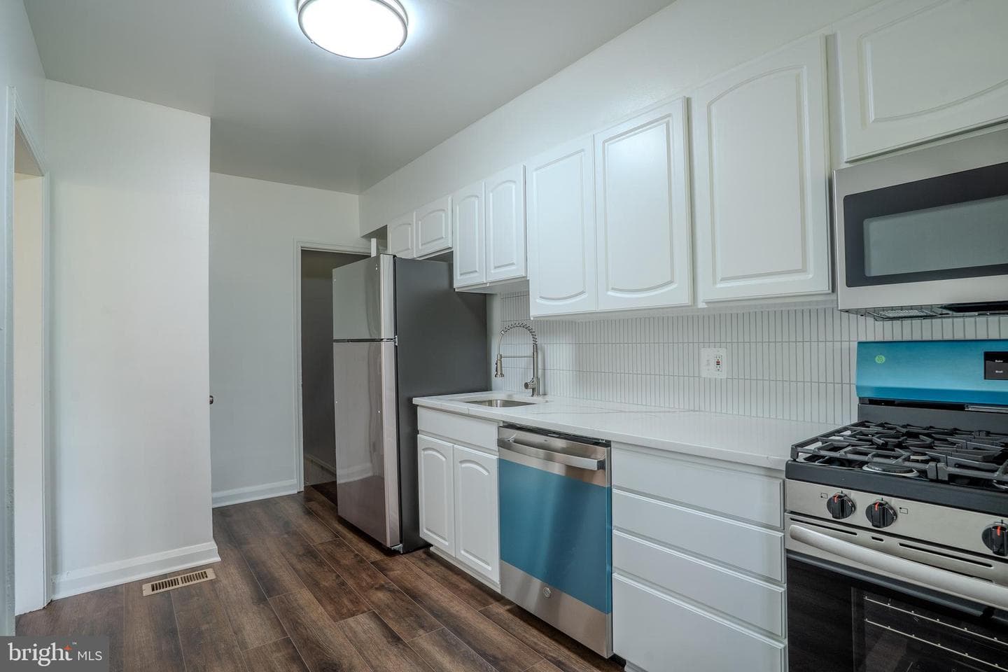 5810 Falkirk Road photo 7