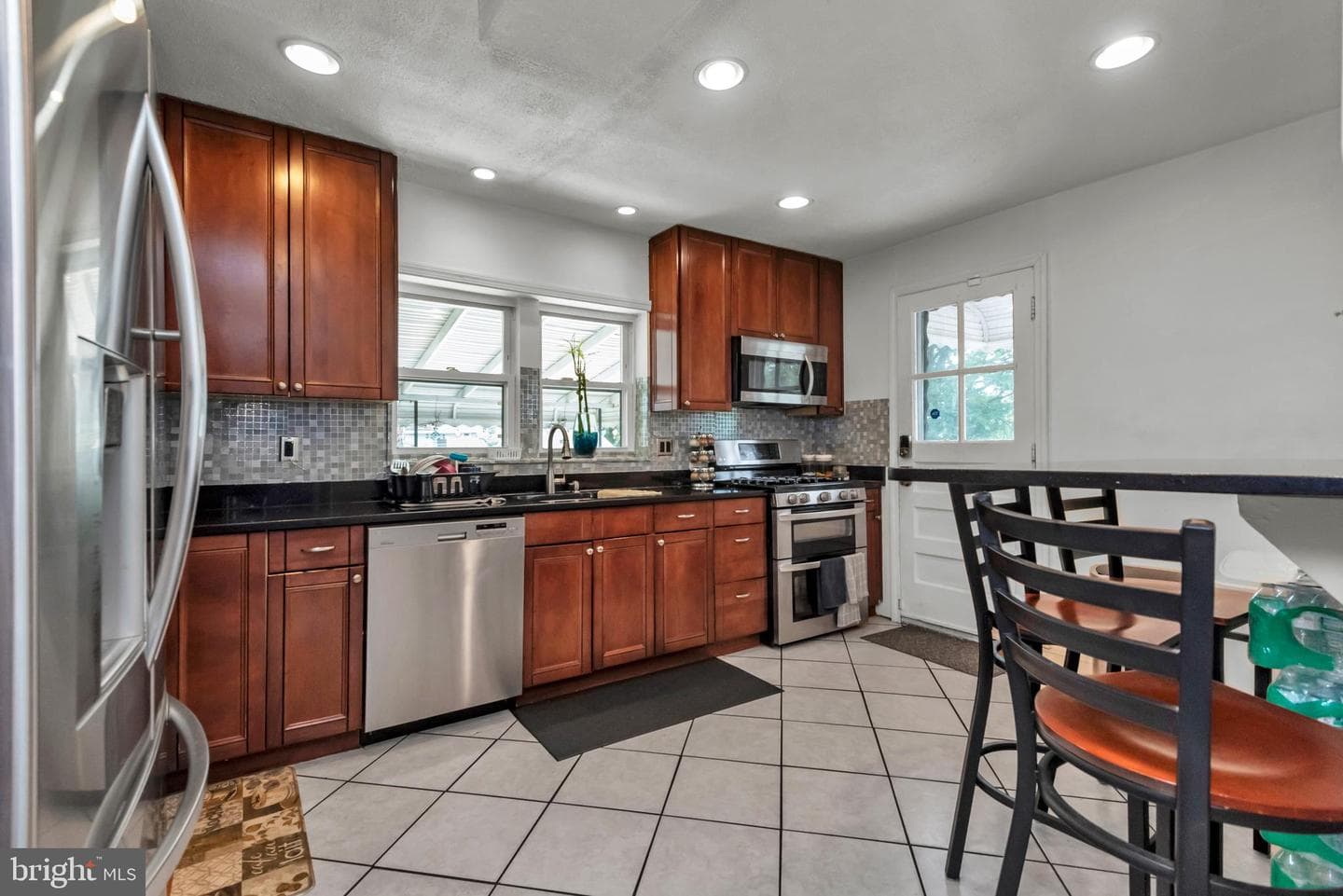 6511 Brook Avenue photo 11