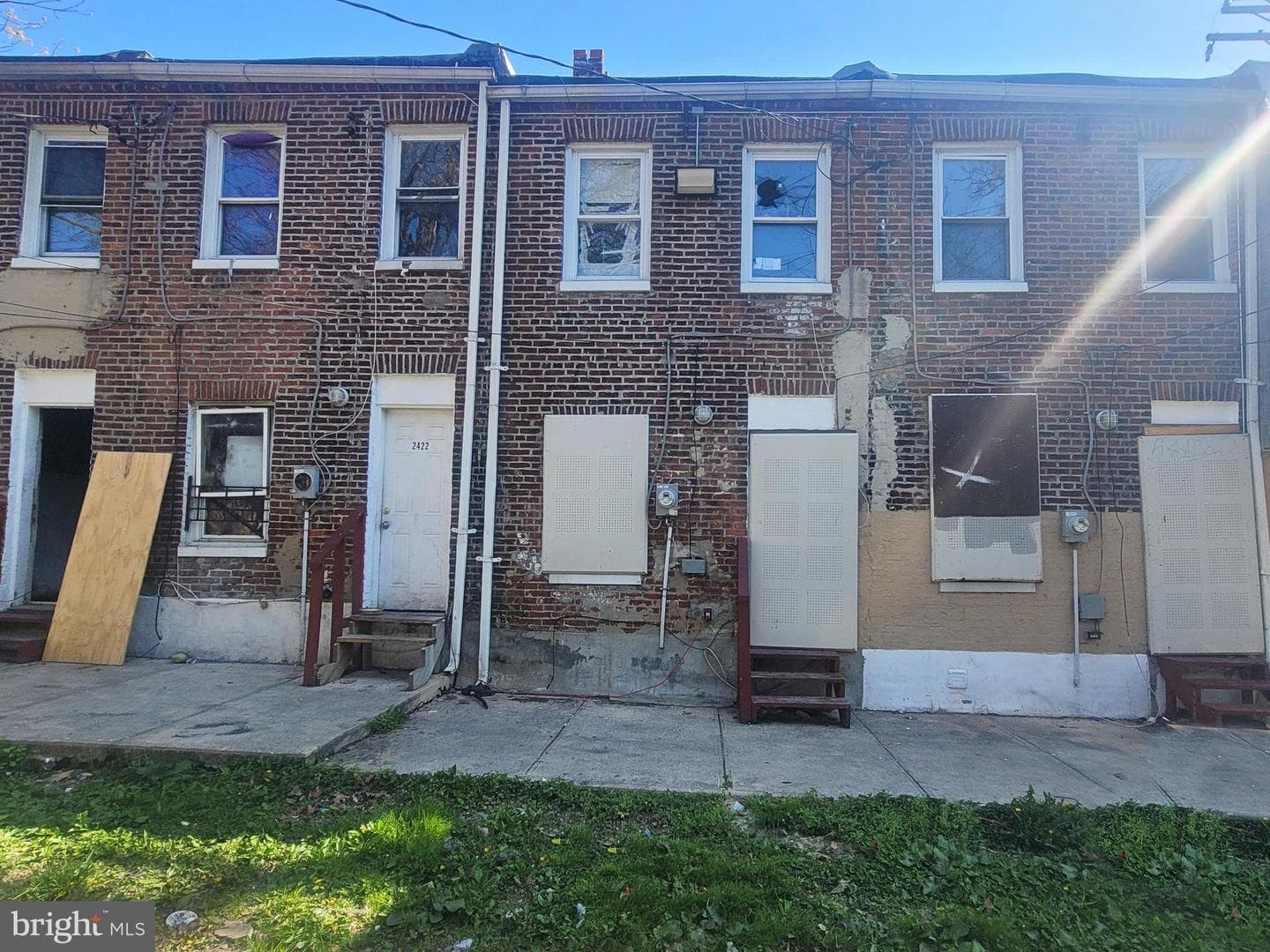 2420 Etting Street photo 3