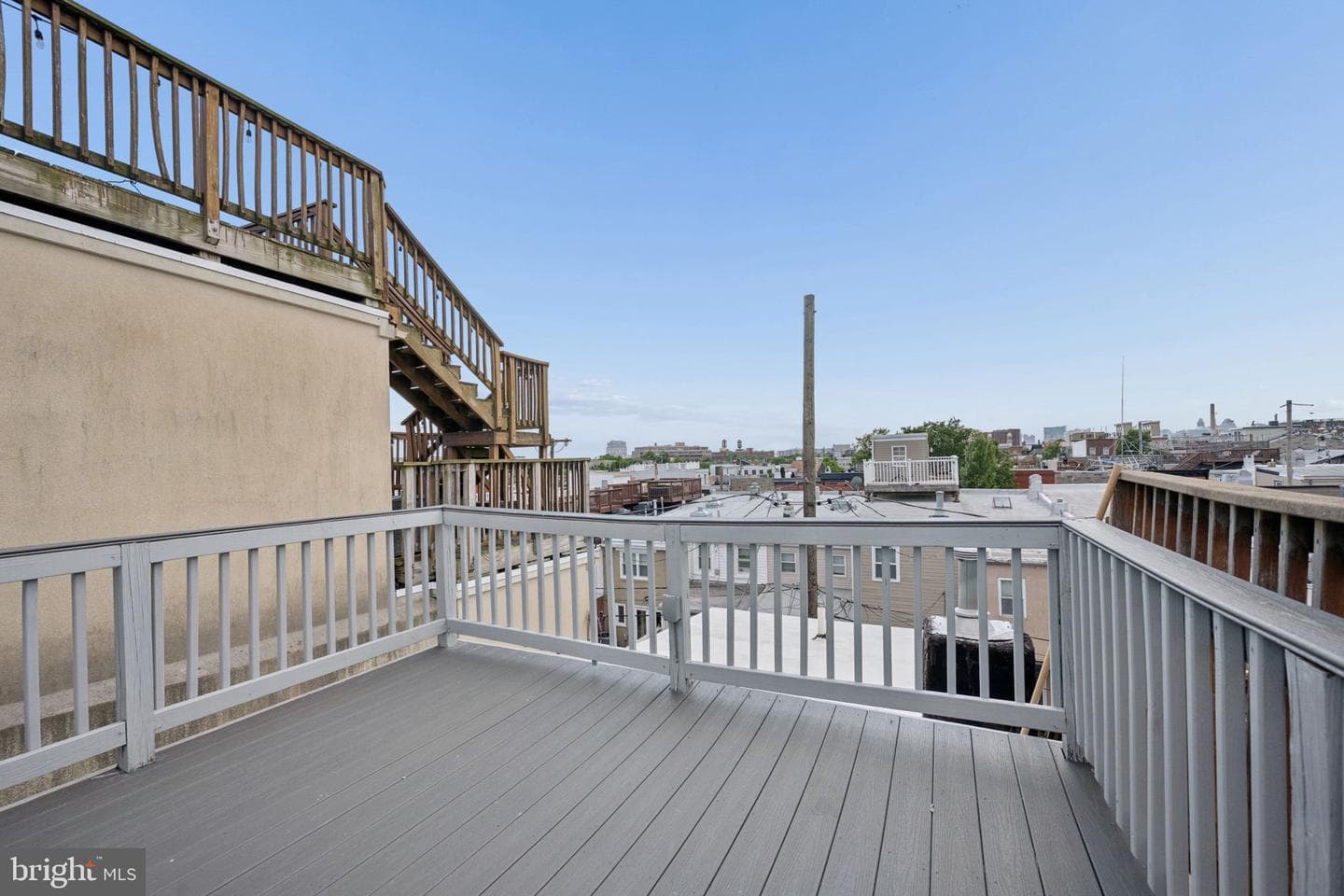 1108 S Clinton Street photo 44