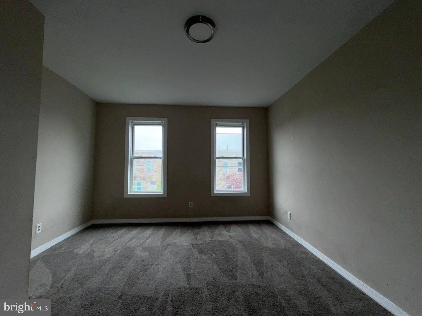 117 N Clinton Street photo 15