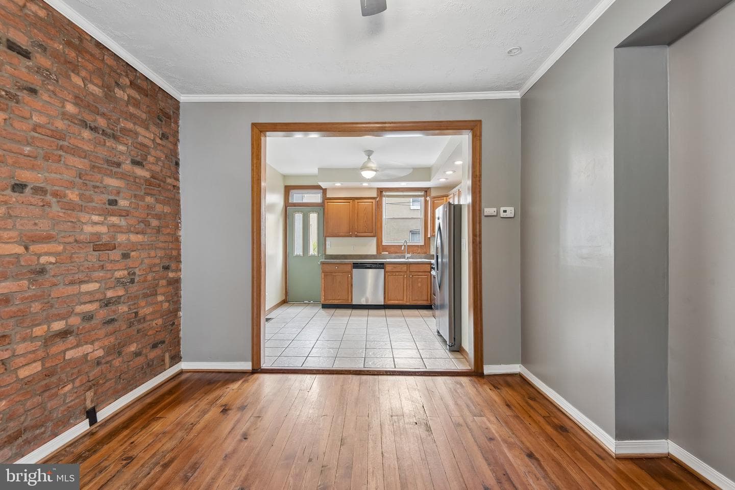 1319 S Carey Street photo 17