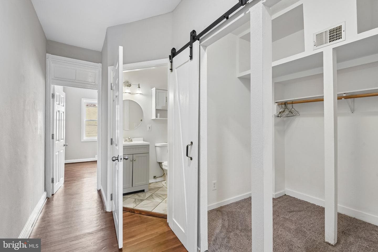 1319 S Carey Street photo 31
