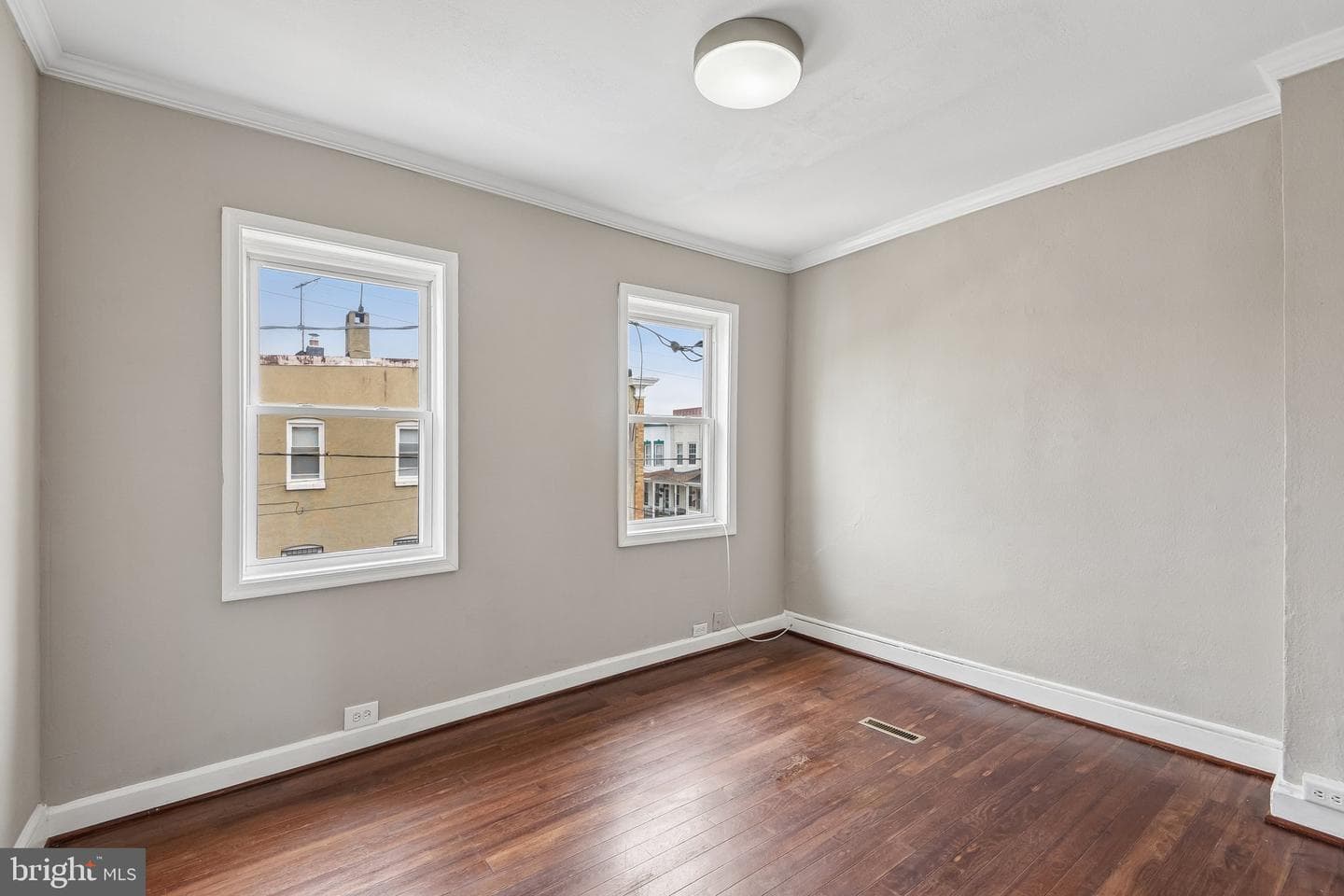 1319 S Carey Street photo 36