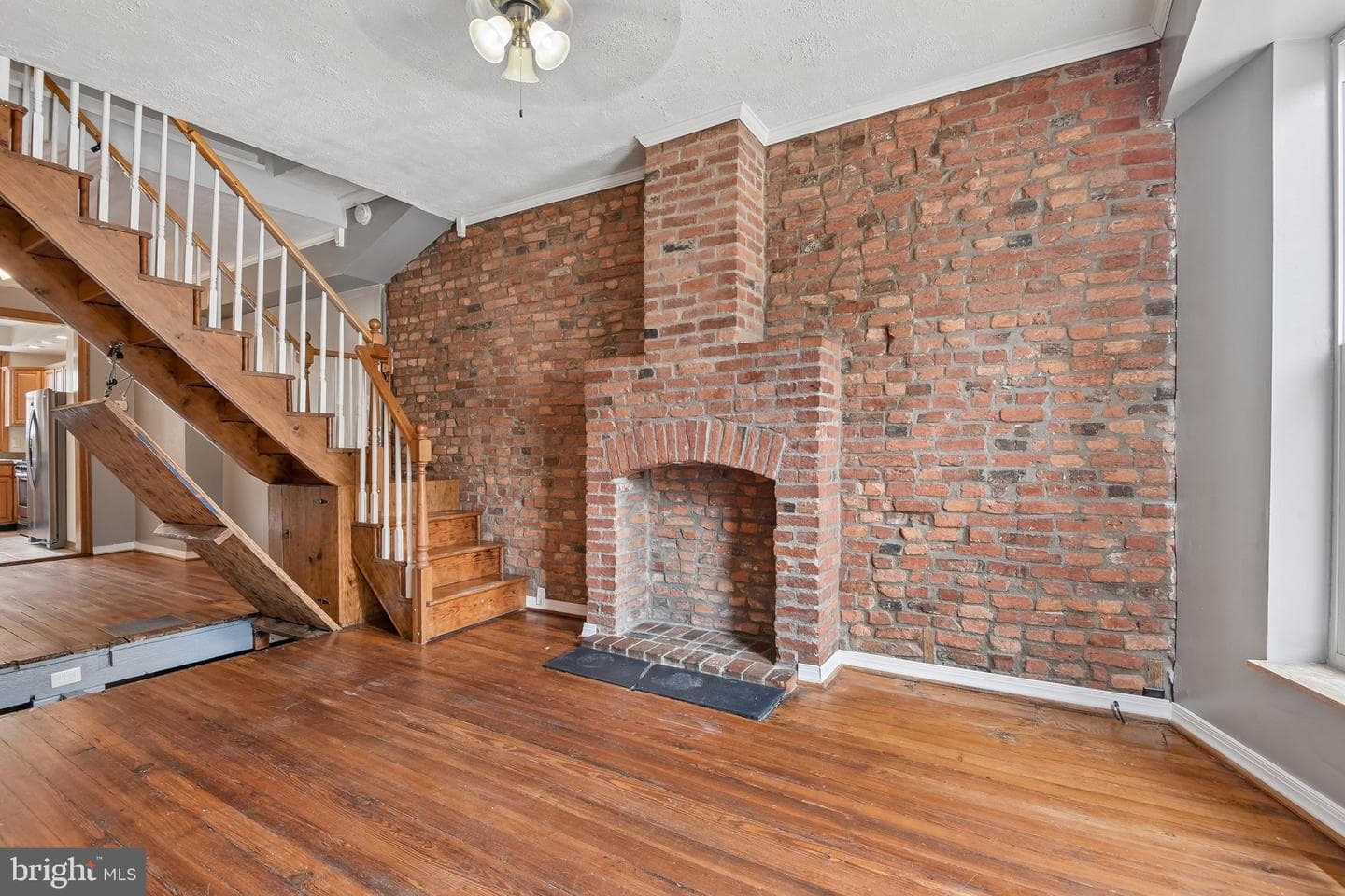 1319 S Carey Street photo 8