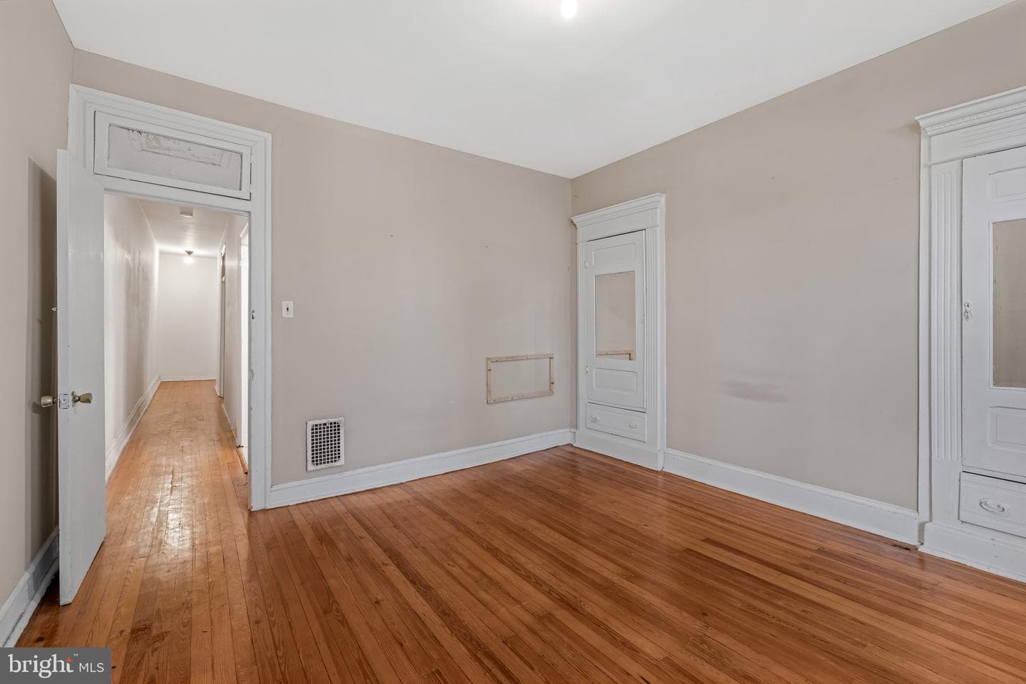 2503 Guilford Avenue photo 25