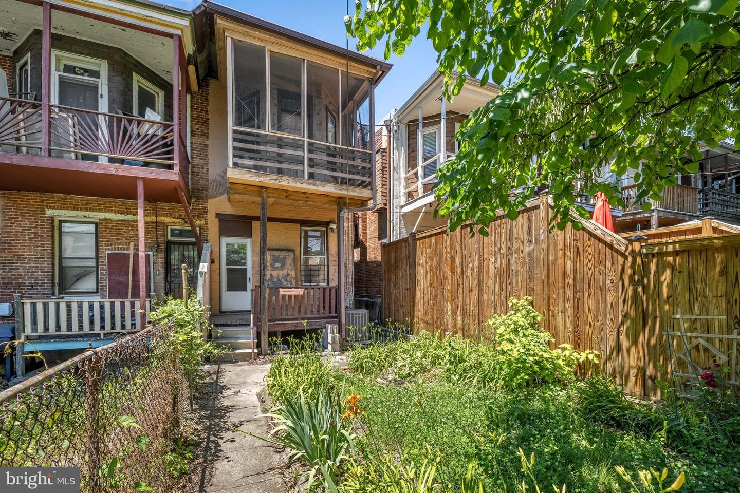 2503 Guilford Avenue photo 31