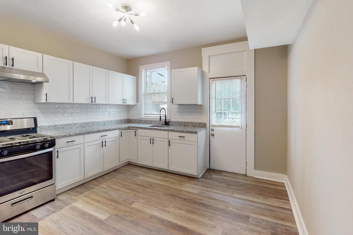 2201 Presbury Street photo 6