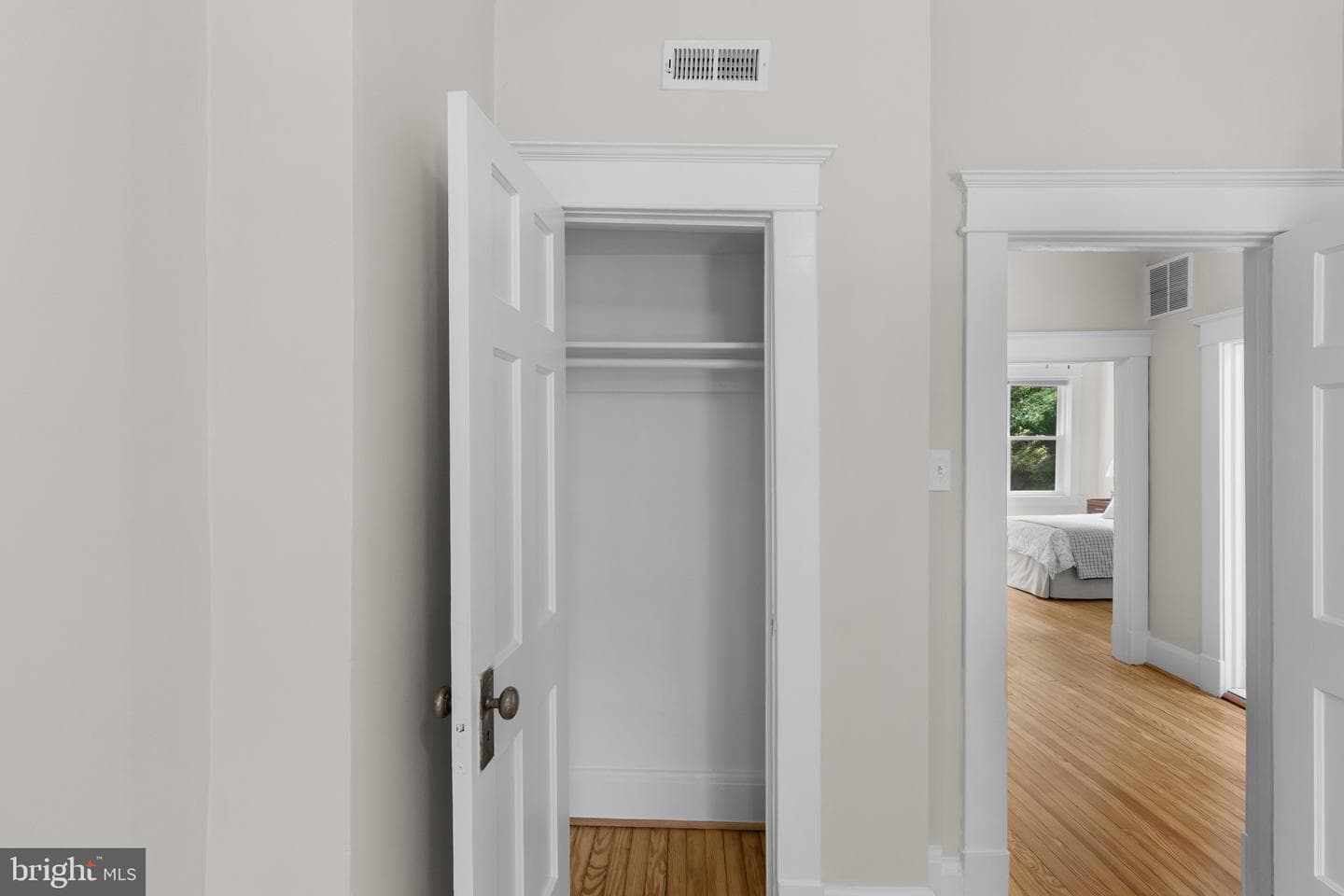 2924 Wyman Parkway photo 42