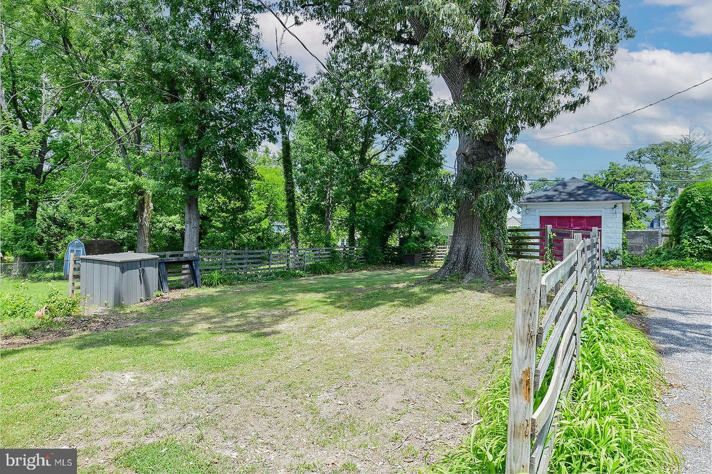 3114 Chesley Avenue photo 4