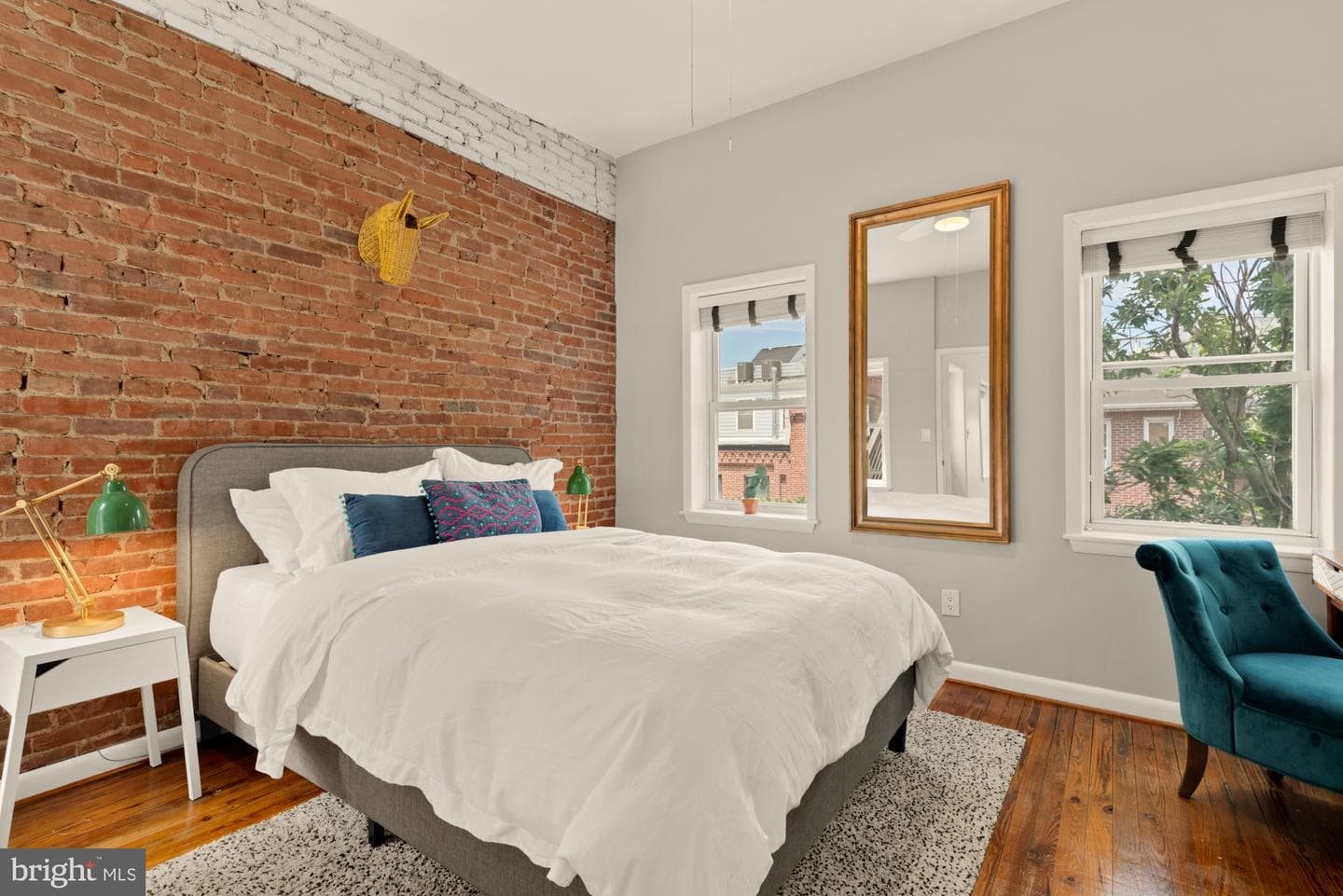 2143 Cambridge Street photo 22