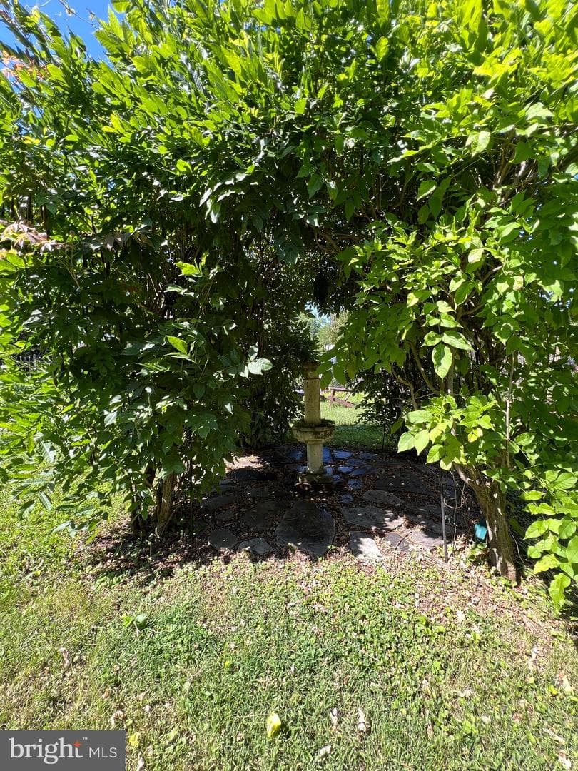 221 Ridgemede Road #302 photo 30