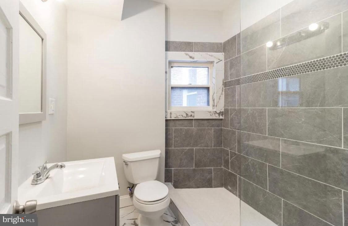 1626 Appleton Street photo 4