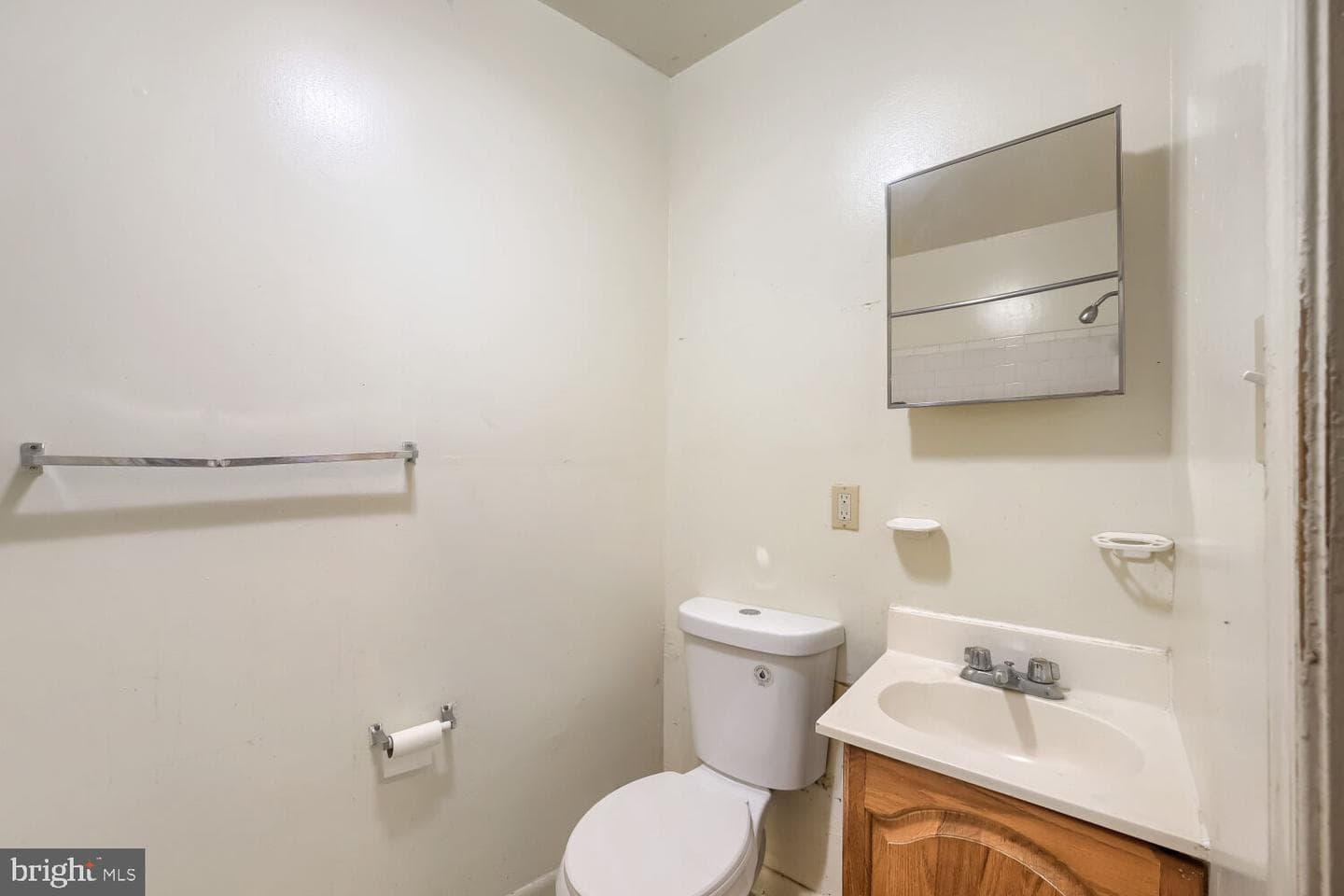 1817 W Mulberry Street photo 9