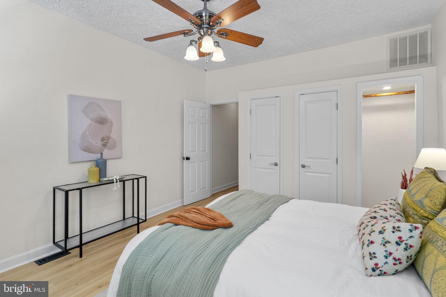 3637 Chestnut Avenue photo 17