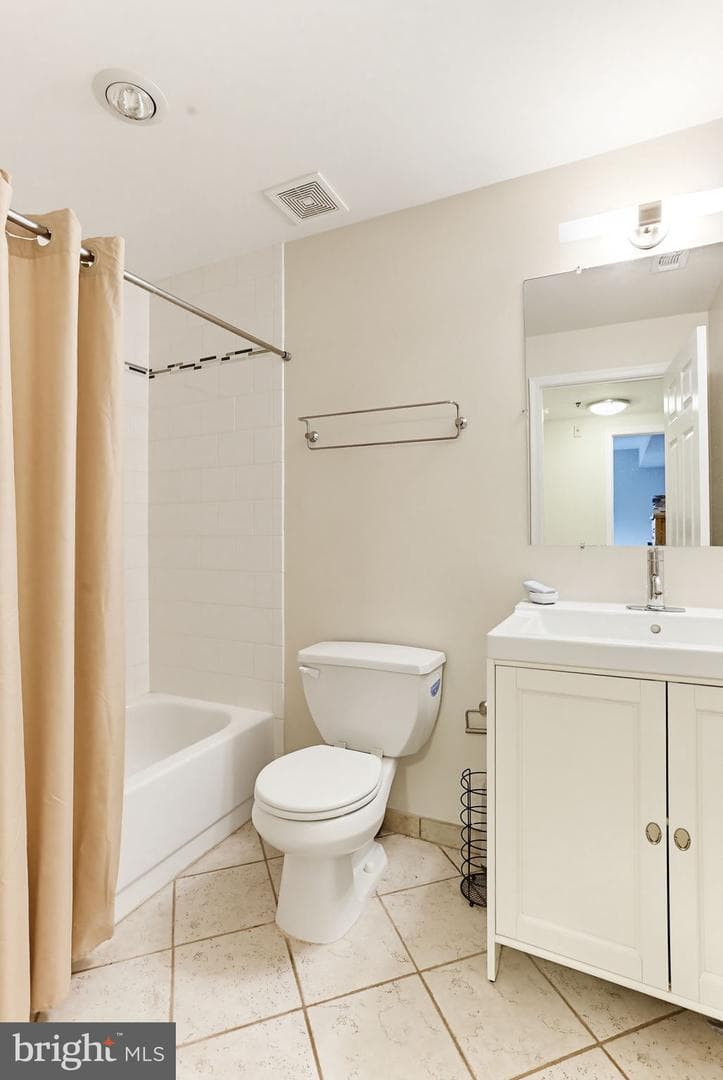 960 Fell Street #202 photo 26